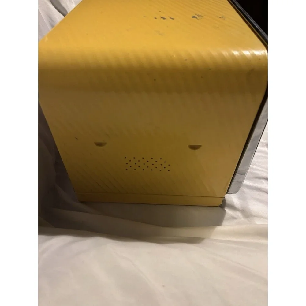 Vintage Lincoln Beauty Ware Yellow Metal Bread Box 1960’s 1970’s Retro